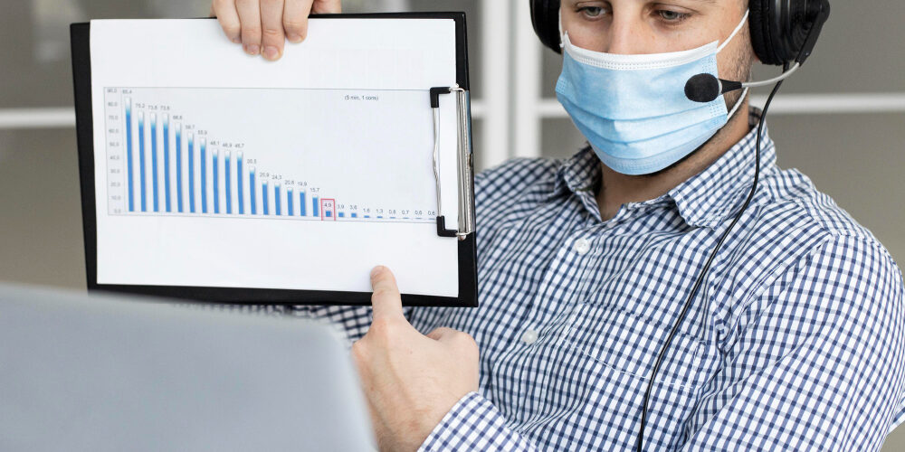 A Comprehensive Analysis of the Benefits and Challenges of Outsourcing Call Center Services in Dubai Call Center in Dubai